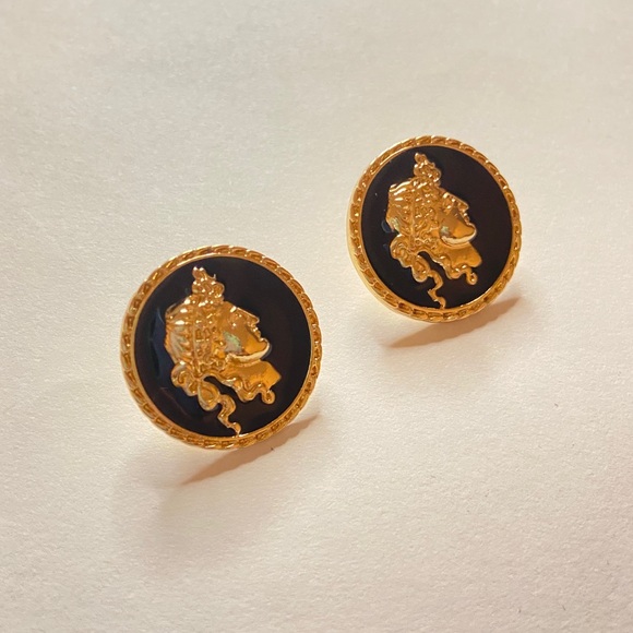 Fashion pair of earrings/ news - Picture 3 of 3